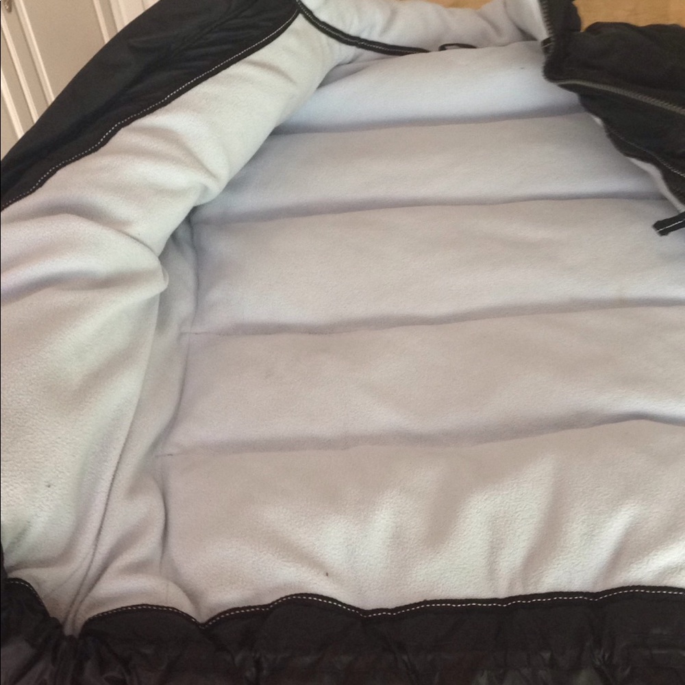 Black old navy puffer parka size medium